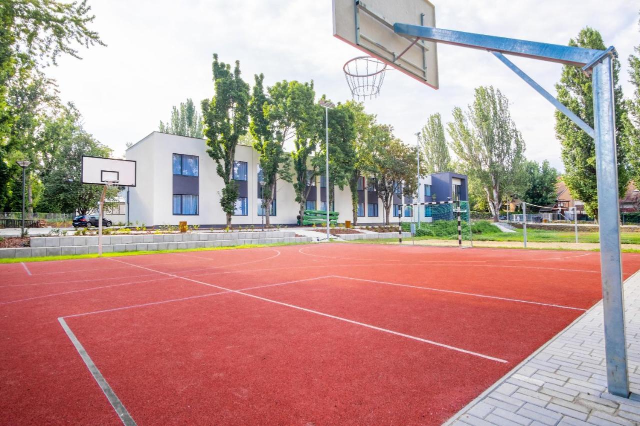 Ciszterci Rendezvenykoezpont Bed & Breakfast Balatonalmadi Luaran gambar
