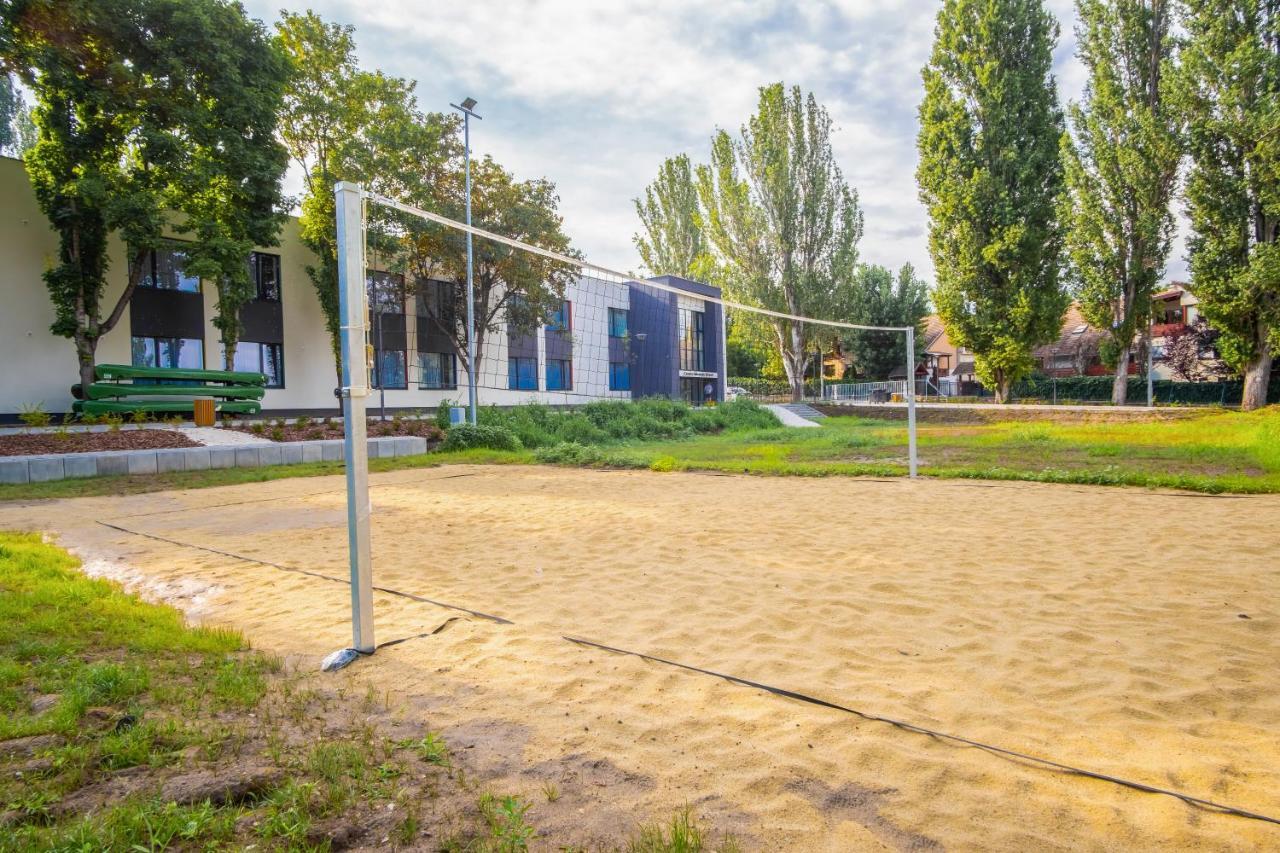 Ciszterci Rendezvenykoezpont Bed & Breakfast Balatonalmadi Luaran gambar